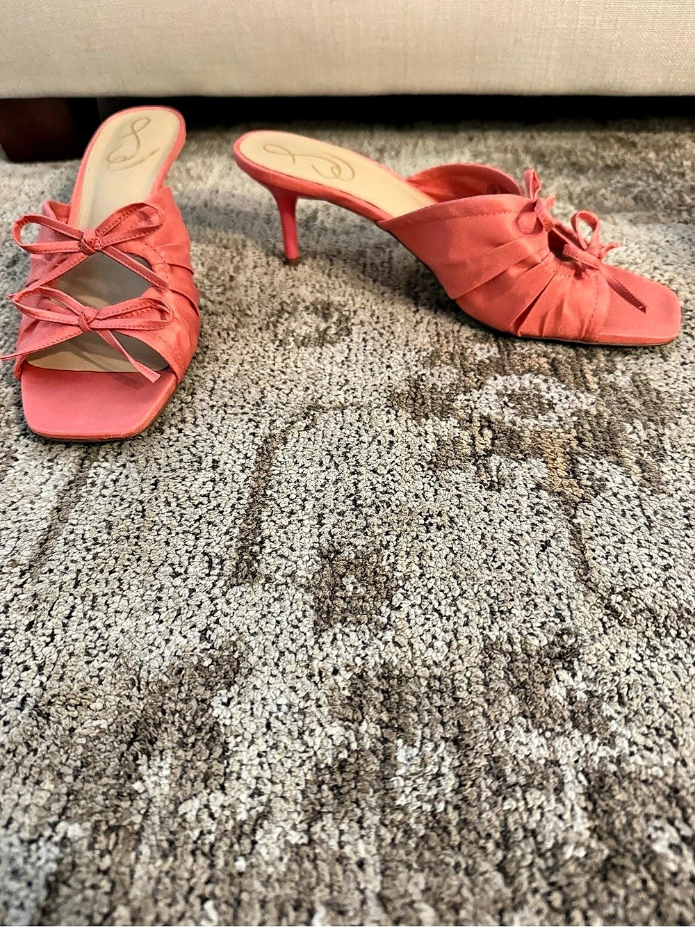 Sam Edelman kitten heel